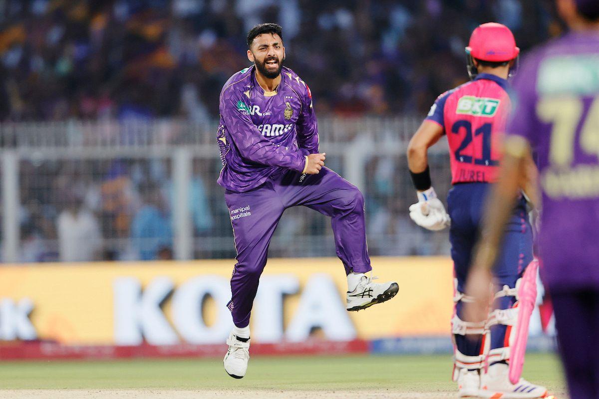  Varun Chakaravarthy celebrates the wicket of Dhruv Jurel.