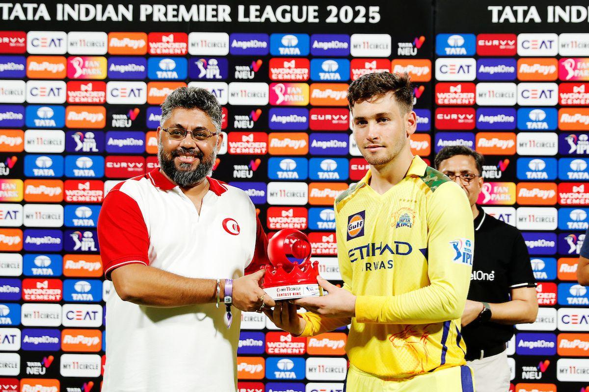 Noor wins Player of the Match