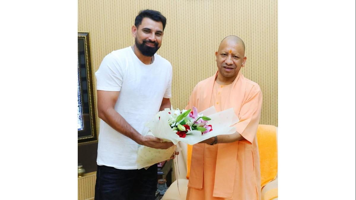 Mohammed Shami with Uttar Pradesh CM Yogi Adityanath Mohammed Shami with Uttar Pradesh CM Yogi Adityanath