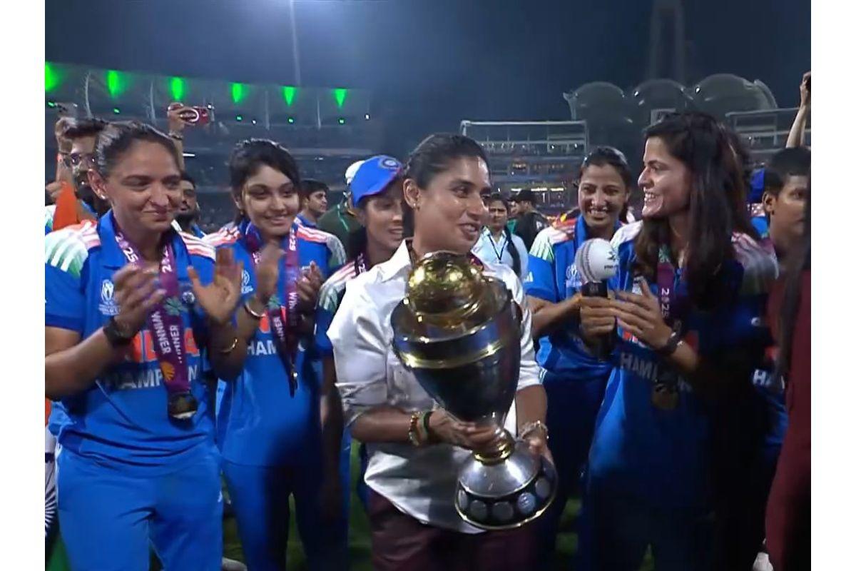 Mithali Raj celebrates with the victorious Indian women's cricket team on Sunday