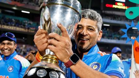 Amol Muzumdar Amol Muzumdar