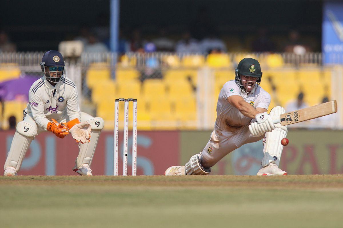 Tristan Stubbs used the sweep shot effectively