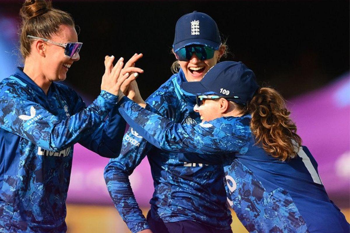 Led by Linsey Smith, England bowlers put on a superb effort in their opening match to bowl out South Africa for just 69 runs 