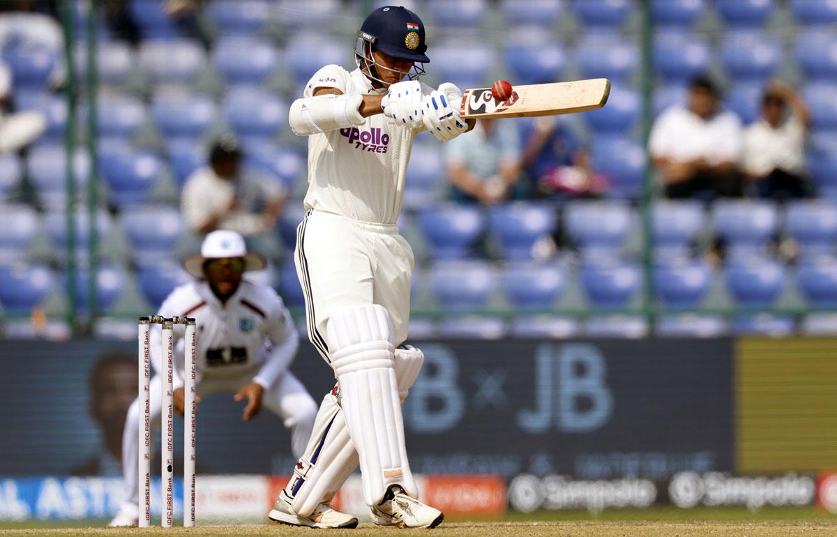 Yashasvi Jaiswal goes on the attack