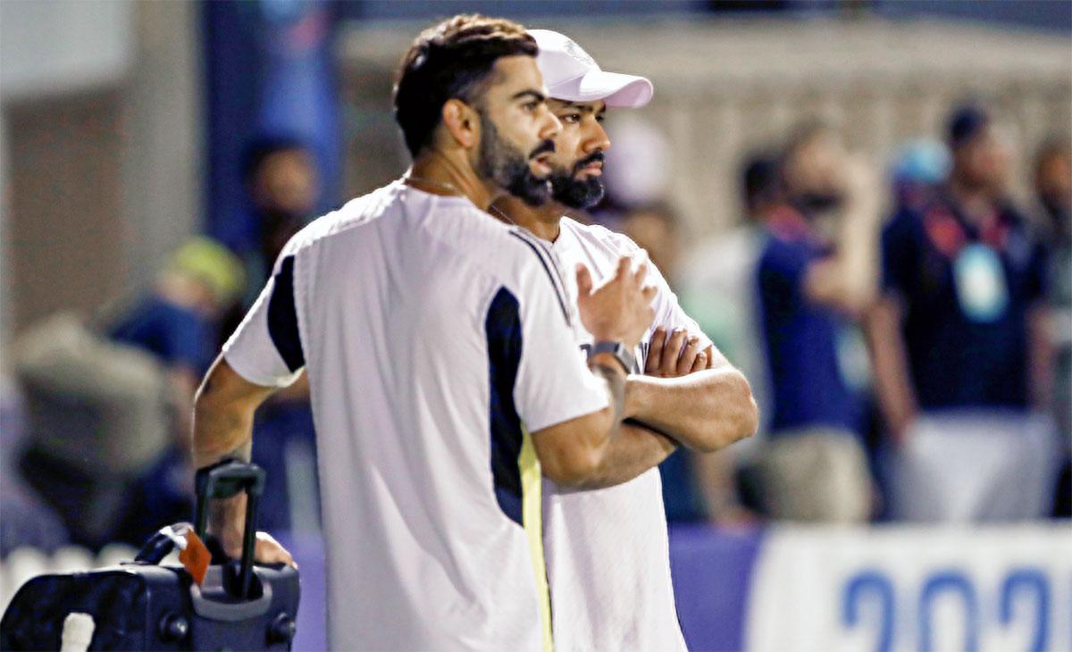 Virat Kohli with Rohit Sharma Virat Kohli with Rohit Sharma