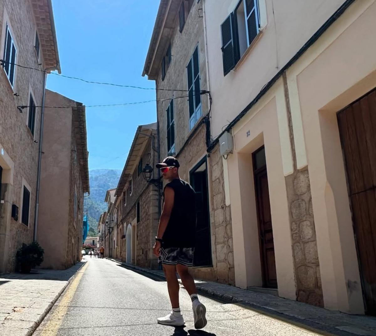 Yashasvi Jaiswal Yashasvi Jaiswal