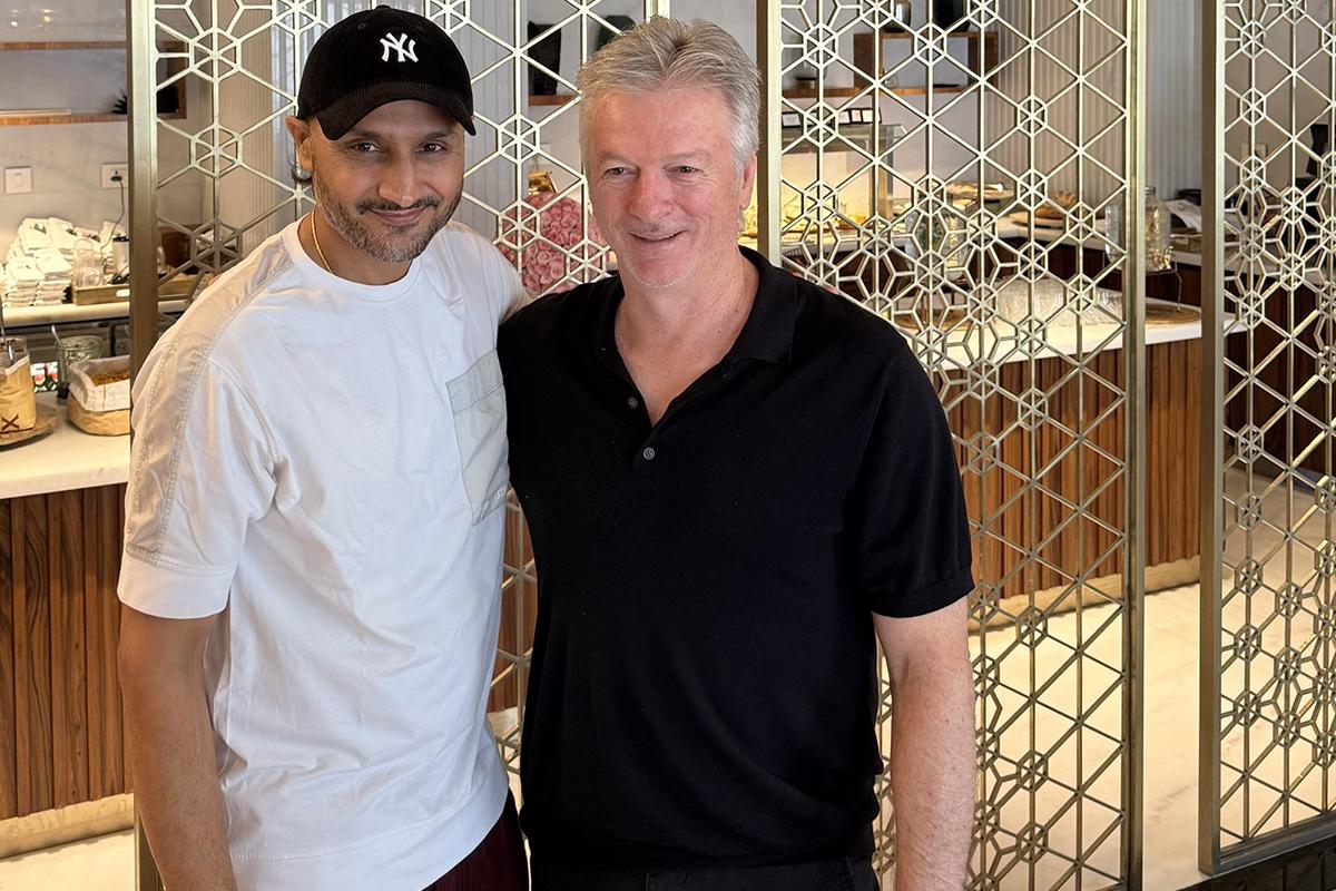 Bhajji-Waugh Bhajji-Waugh