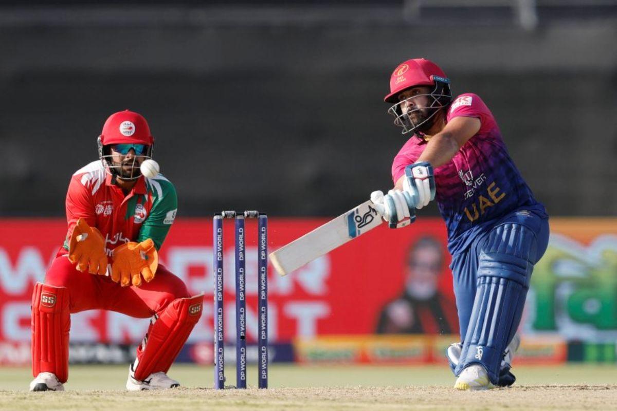 Alishan Sharafu smashed a 38-ball 51 to help UAE post 172 for 5 against Oman at the Asia Cup in Abu Dhabi on Monday