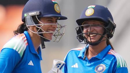 Kaur-Smriti Kaur-Smriti