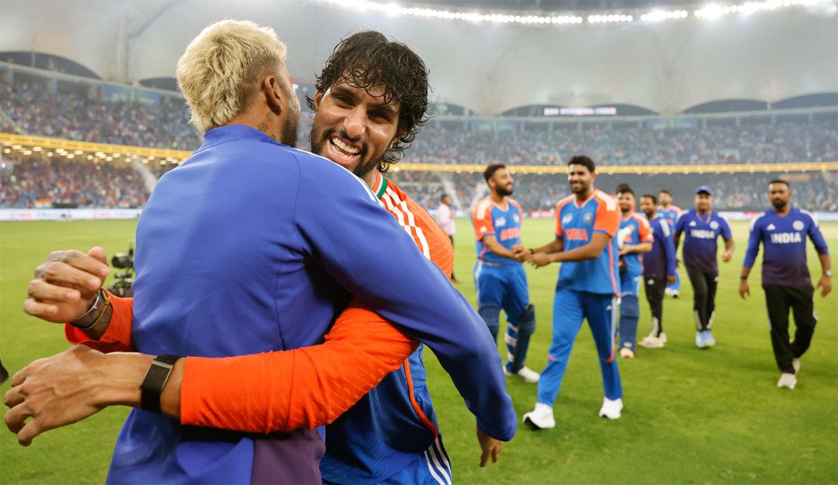 Tilak Varma with Hardik Pandya Tilak Varma with Hardik Pandya