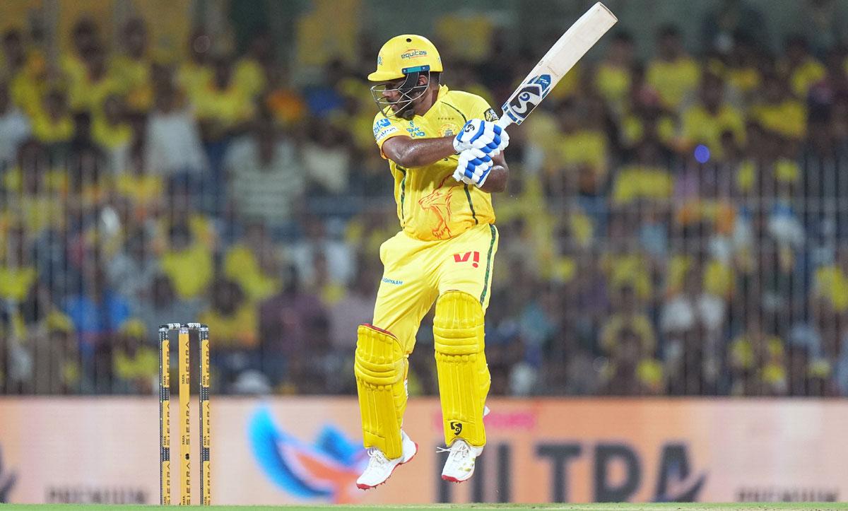 Samson gives CSK a flying start