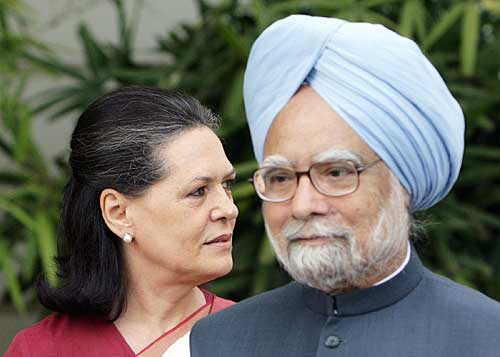 All eyes will be on Manmohan Singh & Sonia Gandhi