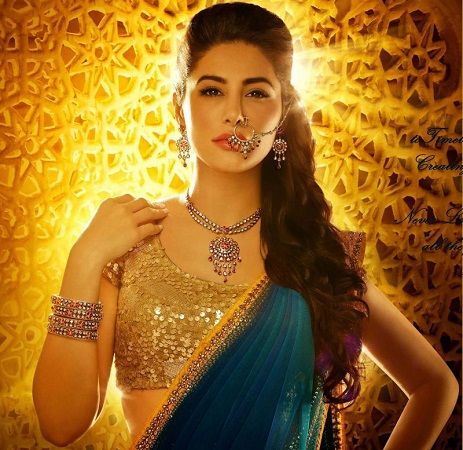Bollywood replica saree