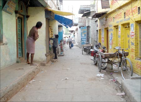 The narrow lane where Govind Jaiswal lives