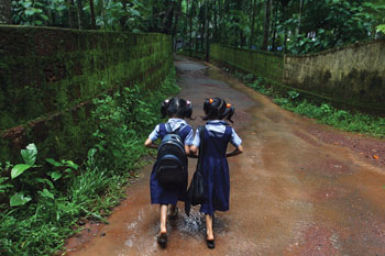 Seven-eyar-old-twins Shahna, Shahala in Kodinji, Kerala (the village has over 204 sets of twins)