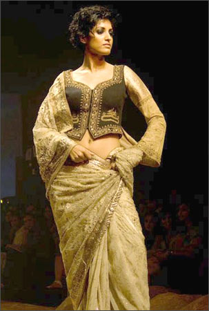 Jesse Randhawa walking for Ritu Kumar at the India Couture Week, 2008