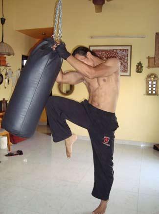 Knee kick