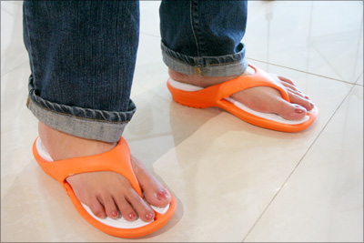 <I>Catwalk</I> open slippers