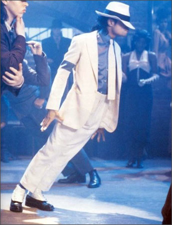 Performing to <I>Smooth Criminal</I> in a fedora