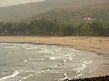 Diwali destinations: Silver sands and blue mountains