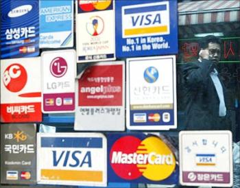 A GUIDE to different types of credit cards