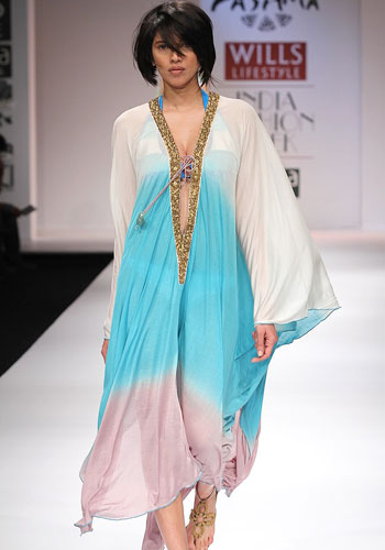 High-fashion fantasies and luxury from Pashma - Rediff Getahead