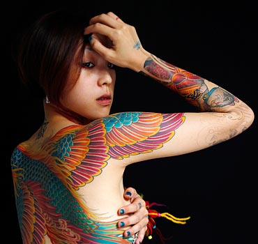 Unusual careers: Here's how tattoo artists make money!