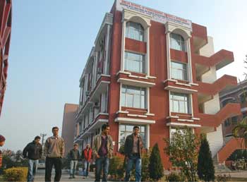 B-school review: Delhi School of Professional Studies and Research