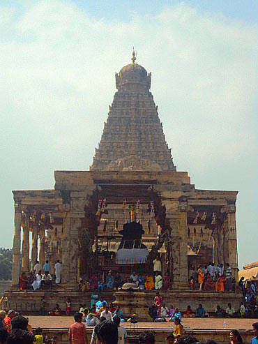 Brihadeeshwara Temple, Tanjavur