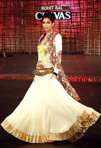 Opulent bridalwear from Rohit Bal and Manish Malhotra