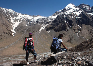 Our sherpas, Lengdu (in red) and Narbu. Narbu has summitted the Everest 5 times.