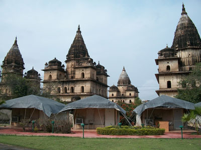 Swiss tents with chattris at the Orchha Resort