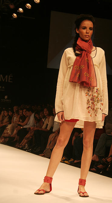 At the recent LFW, Paromita Bannerjee's creations were lined with and tailored in khadi
