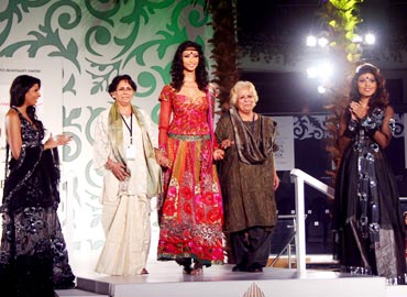 Mona Lamba and Pali Sachdev alongside their showstopper