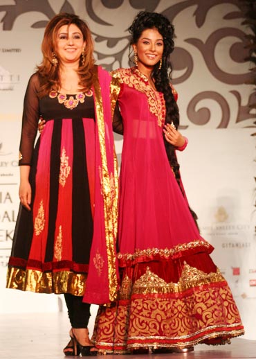 Archana Kochhar and Amrita Rao