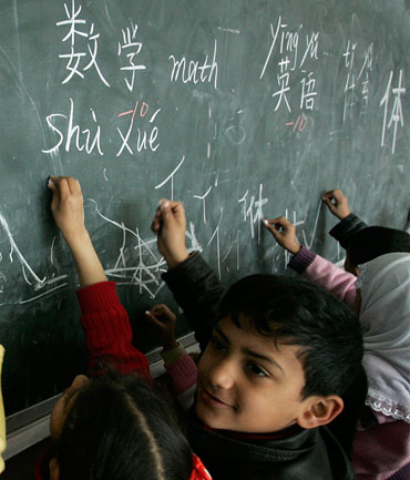 When it comes to learning Mandarin, many parents like their young ones to start young