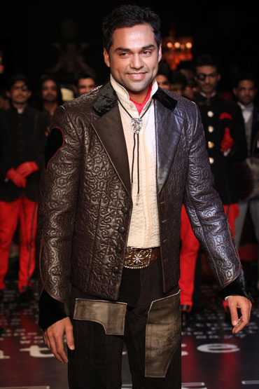 Abhay Deol for Arjun Khanna at HDIL India Couture Week