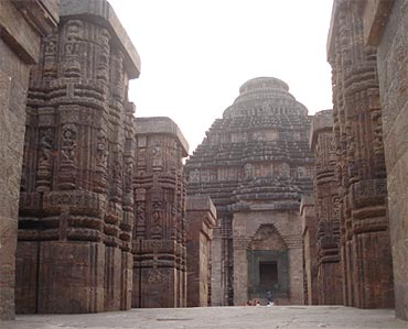 Decay and reinstatement at Konark Temple