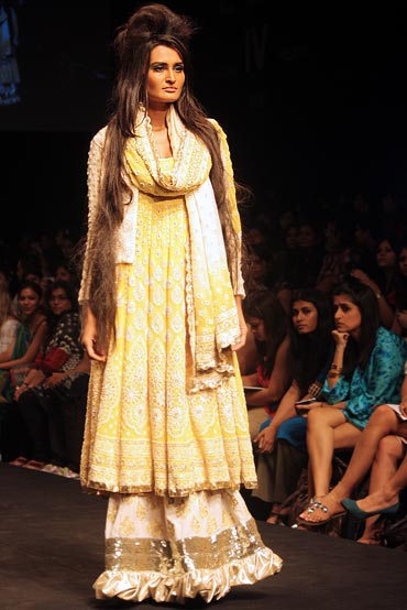 PIX: Luxurious bridal wear by Krishna Mehta