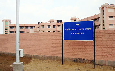 A road sign to IIM Rohtak