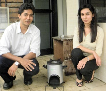 Ankit Mathur and Neha Juneja with their invention