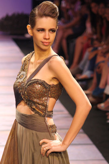 Kalki Koechlin says when everything fails, learn to ignore