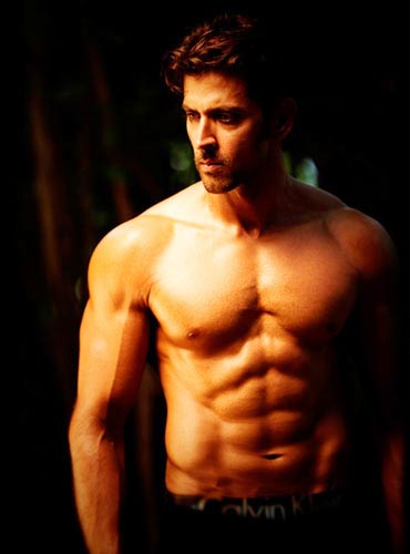 Hrithik Roshan is one of the fittest actors in Bollywood today and flaunts his six-packs proudly