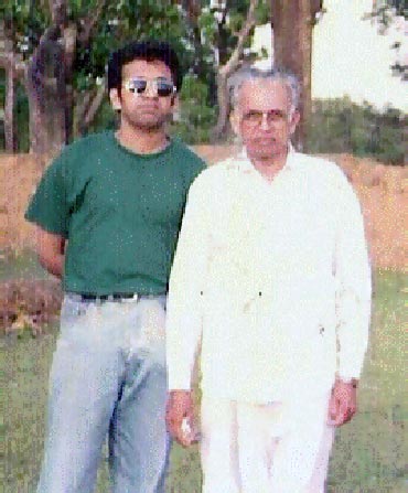 Vidyadhar Narayan with his father K U Narayanan
