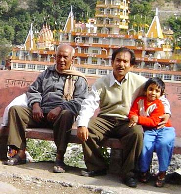 The late Haladhar Kole, son Tusar Kole and granddaughter Trishita