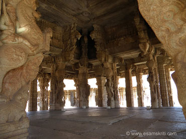 The Kalyana Mandapa or marriage hall almost surpasses the Maha Mandapa in beauty.