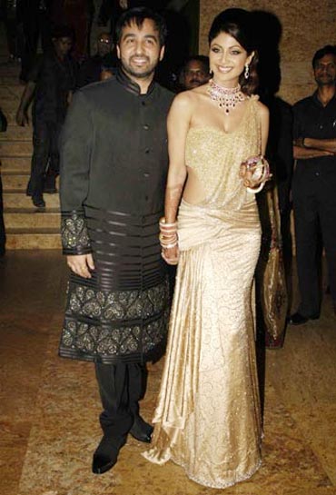 Raj Kundra and Shilpa Shetty on their wedding day