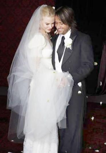 Nicole Kidman and Keith Urban on their wedding day