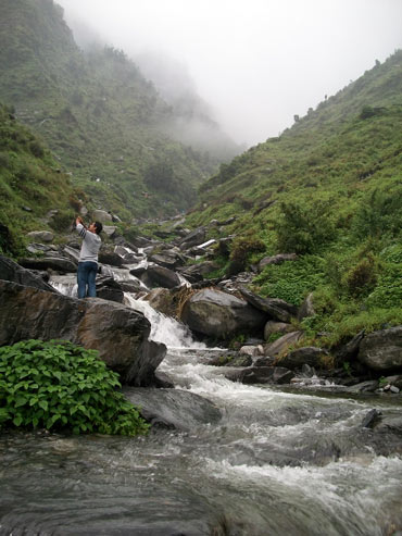 Bhagsu Waterfalls