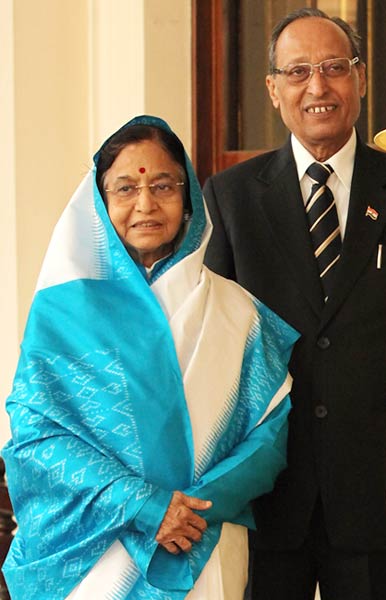 President Pratibha Patil and Devisingh Ramsingh Shekhawat